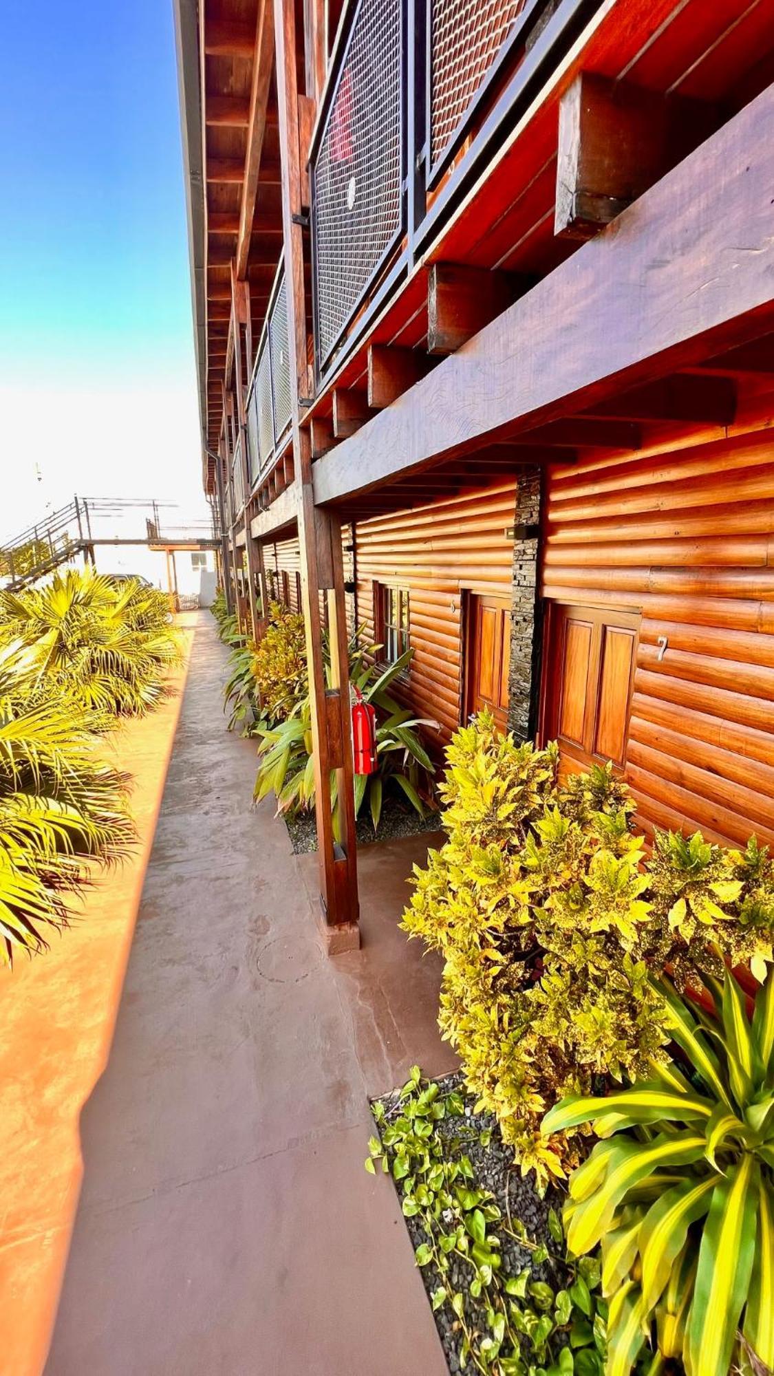 Alma Pura Hotel Puerto Iguazú Exterior foto