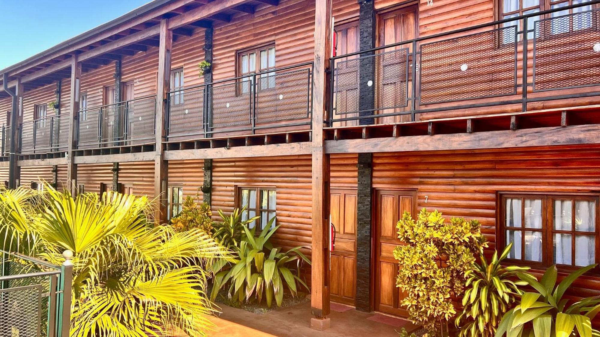 Alma Pura Hotel Puerto Iguazú Exterior foto
